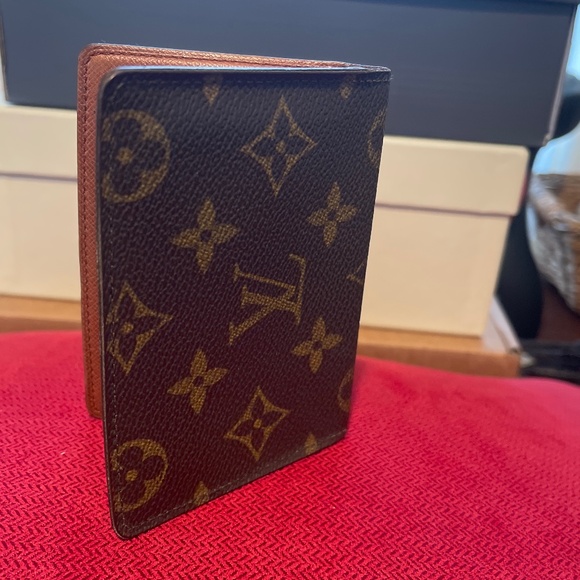 Louis Vuitton Monogram Card Holder ID Case Wallet - Picture 14 of 14